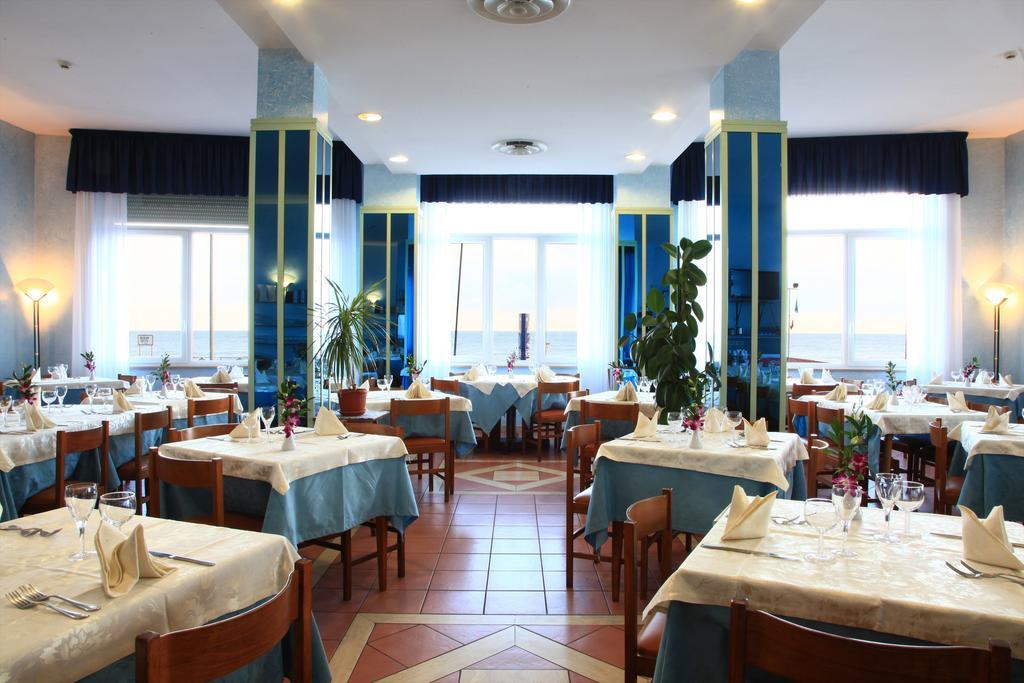 Hotel Giannino Porto Recanati Exterior foto